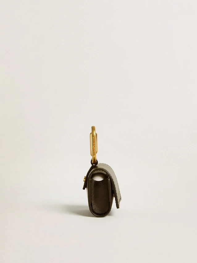 Black AirPod case