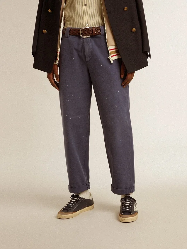 Men's chinos in blue with a lived-in effect