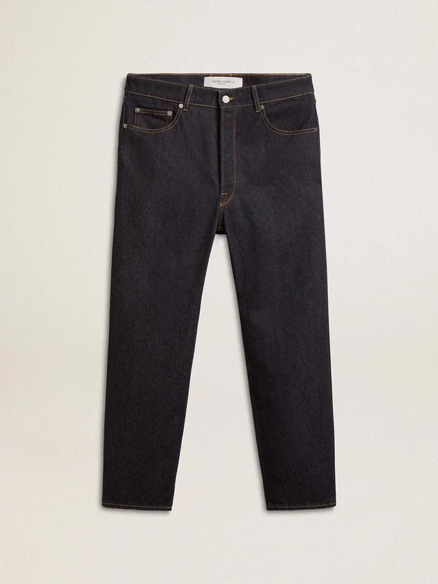 Men’s dark blue jeans in one-wash denim
