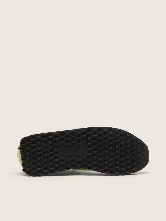 Women’s Marathon with green nylon upper and black star