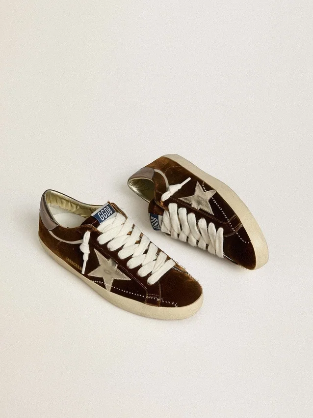Men's Super-Star in cognac velvet with metallic leather star and heel tab