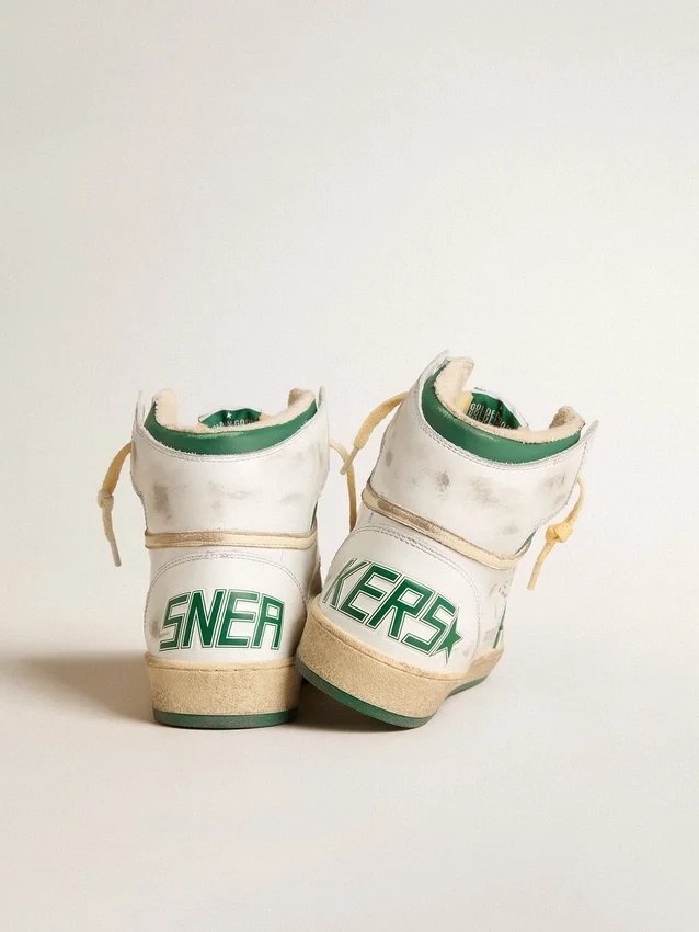 Sky-Star in white leather with green leather star