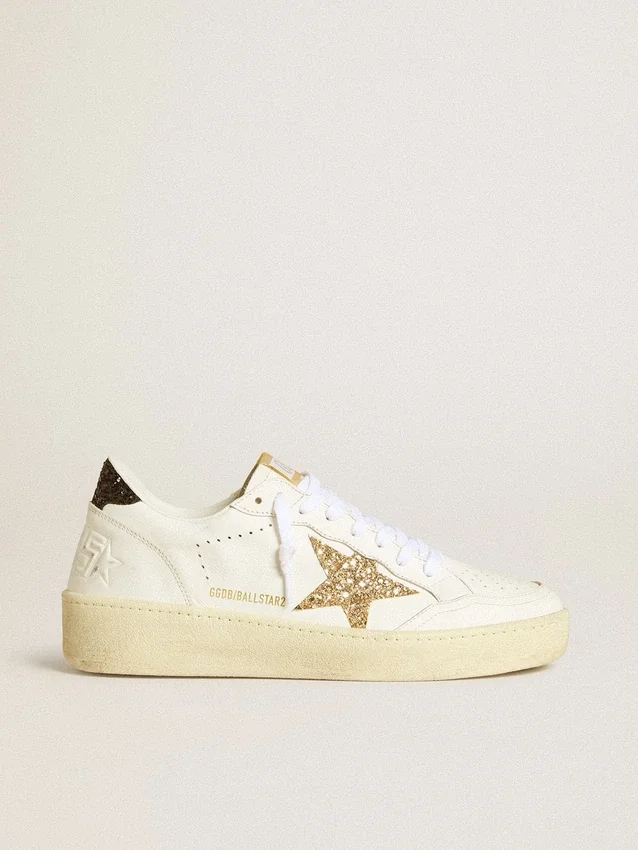 Women’s Ball Star in white leather with gold glitter star and black glitter heel tab