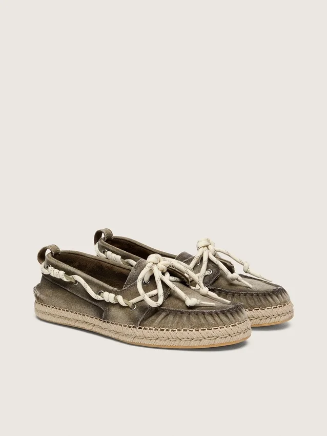 Women’s Cruise espadrilles in military-green canvas with white hiking laces