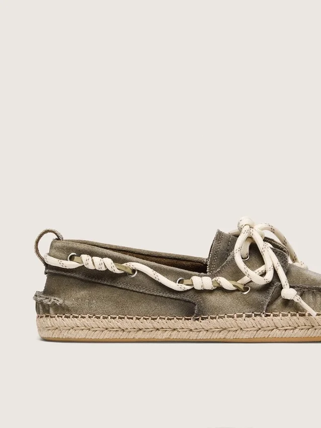 Women’s Cruise espadrilles in military-green canvas with white hiking laces
