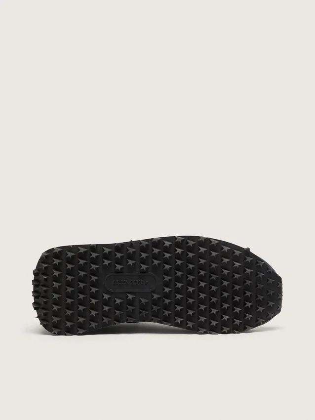 Women’s Marathon with blue nylon upper and white star