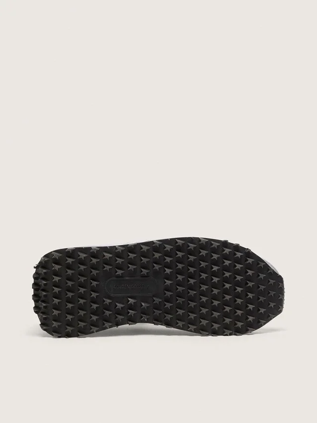Men’s Marathon with silver ripstop nylon upper and black star