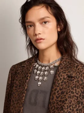 Women’s necklace in antique gold color with drop crystals