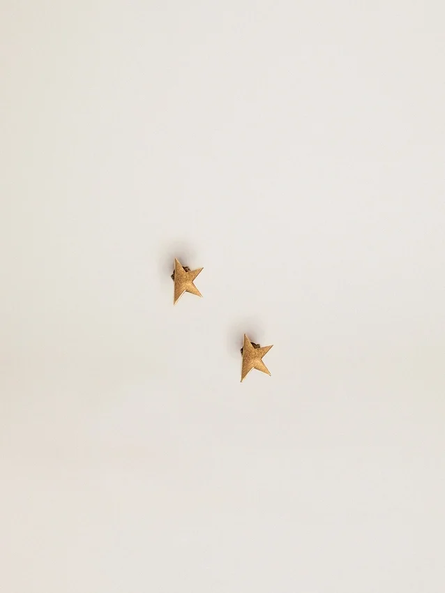Women's stud earrings in antique gold color