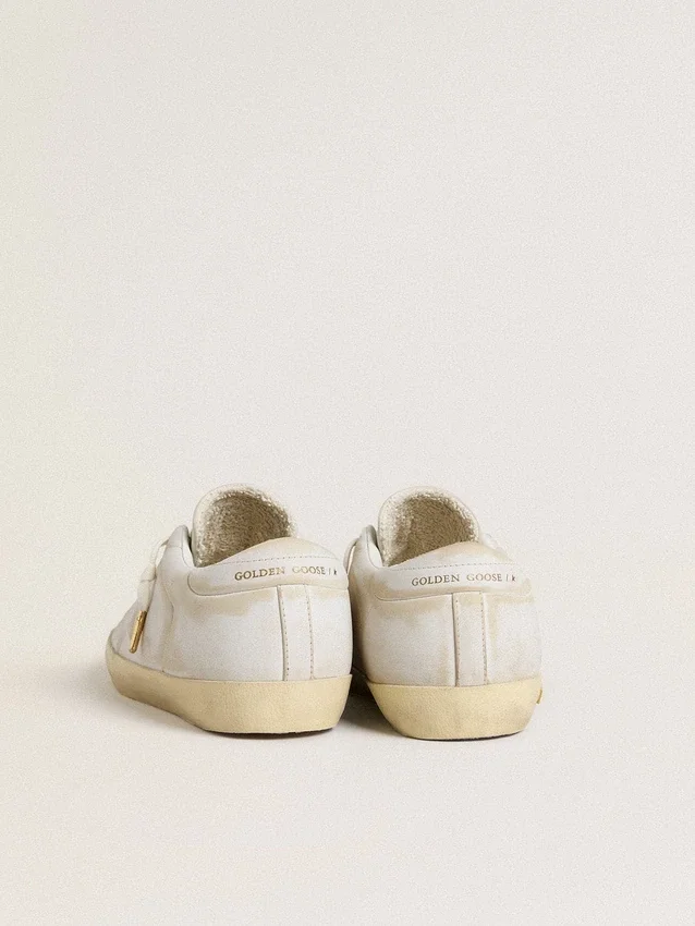 Women’s Super-Star with white leather star and heel tab with lived-in effect