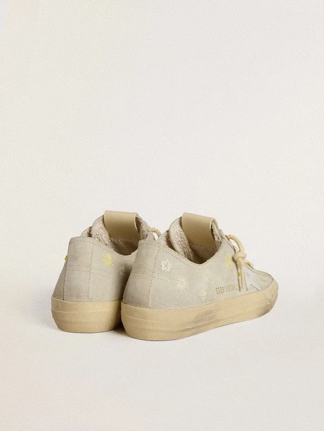 Women’s V-Star in ice-gray suede with white leather star and floral embroidery